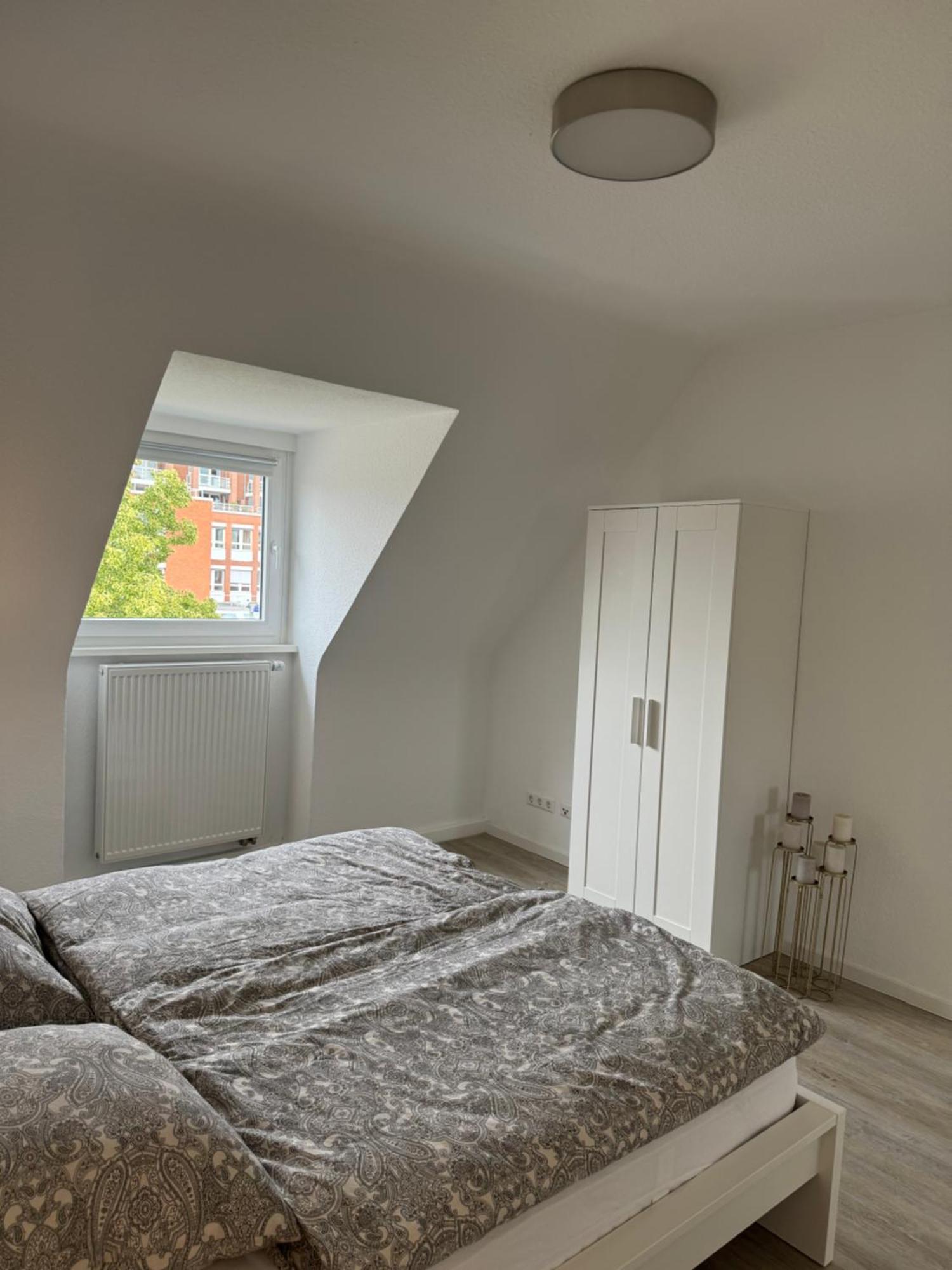 Moderne 2,5-zimmer In Toplage *